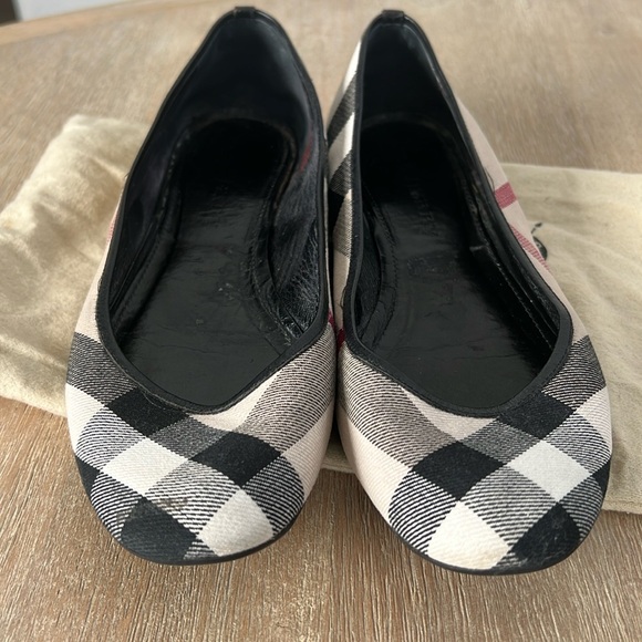 Burberry Ballet Flats 39 8.5 - Picture 3 of 7